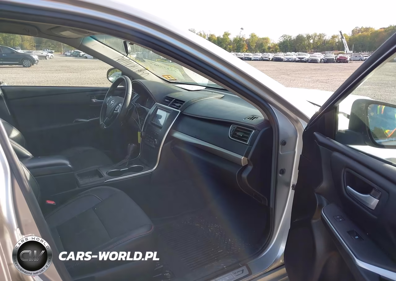 2017 Toyota Camry Se VIN:4T1BF1FK9HU429756 - 5