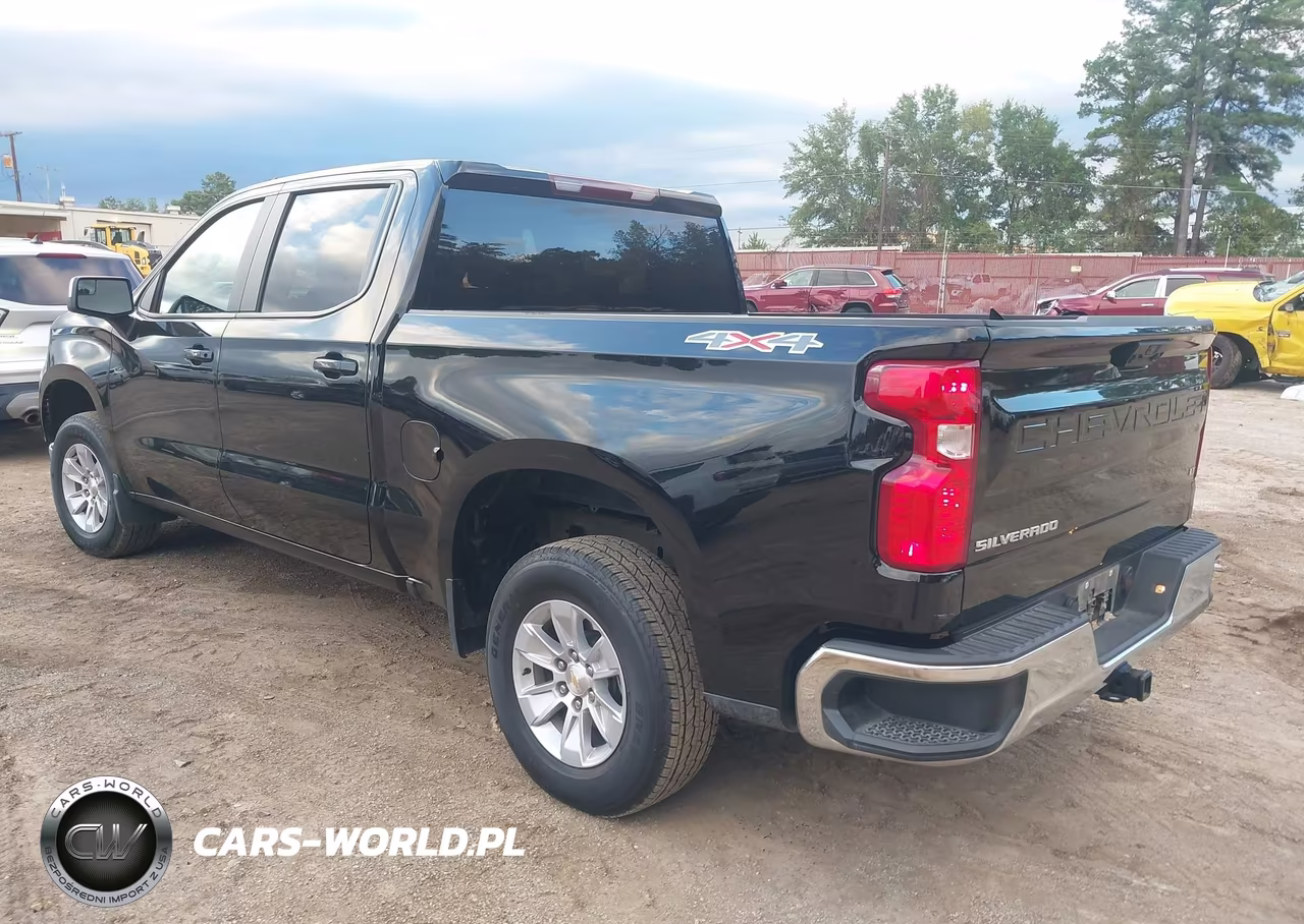 2026 Chevrolet Silverado 1500 4Wd Standard Bed Lt VIN:1GCUKDED9TZ133547 - 3