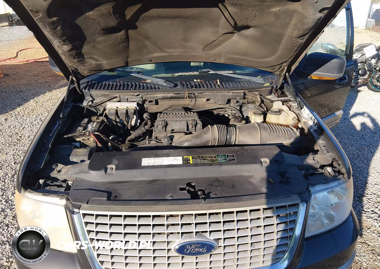 2005 Ford Expedition Eddie Bauer-King Ranch VIN:1FMPU17515LA41149 - 10