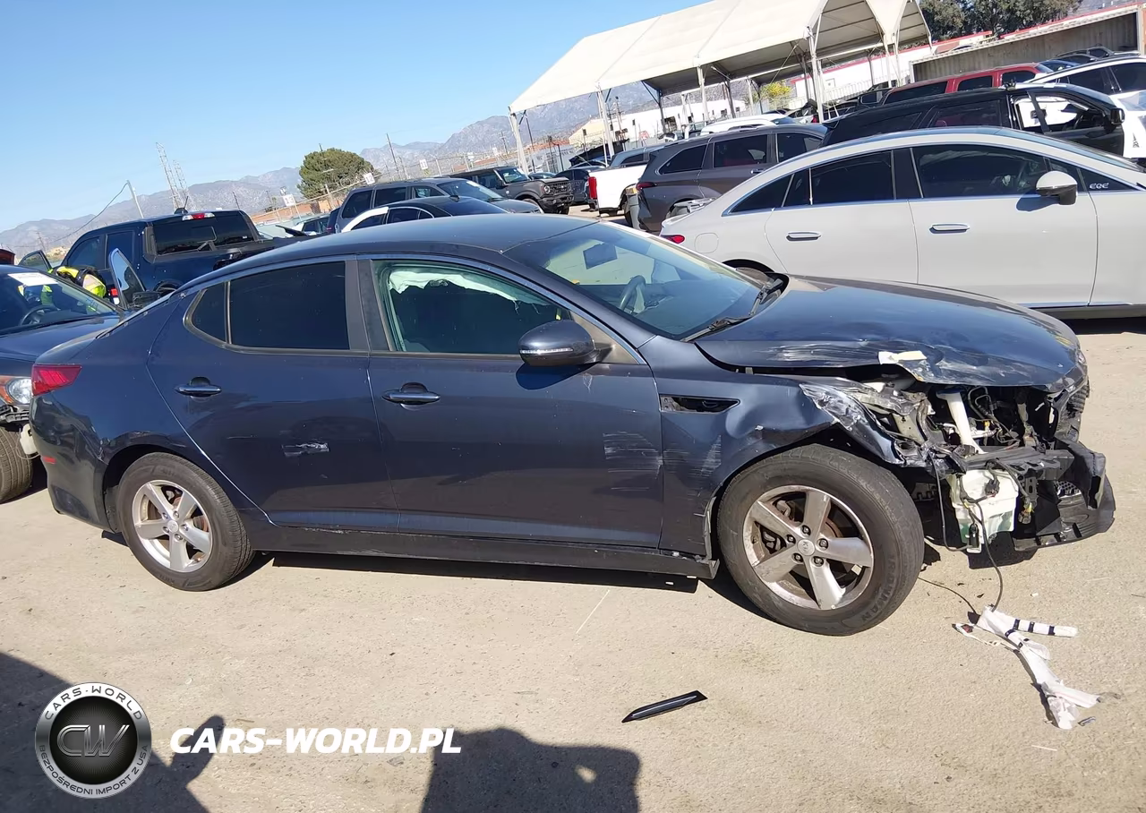 2015 Kia Optima Lx VIN:5XXGM4A72FG490759 - 13