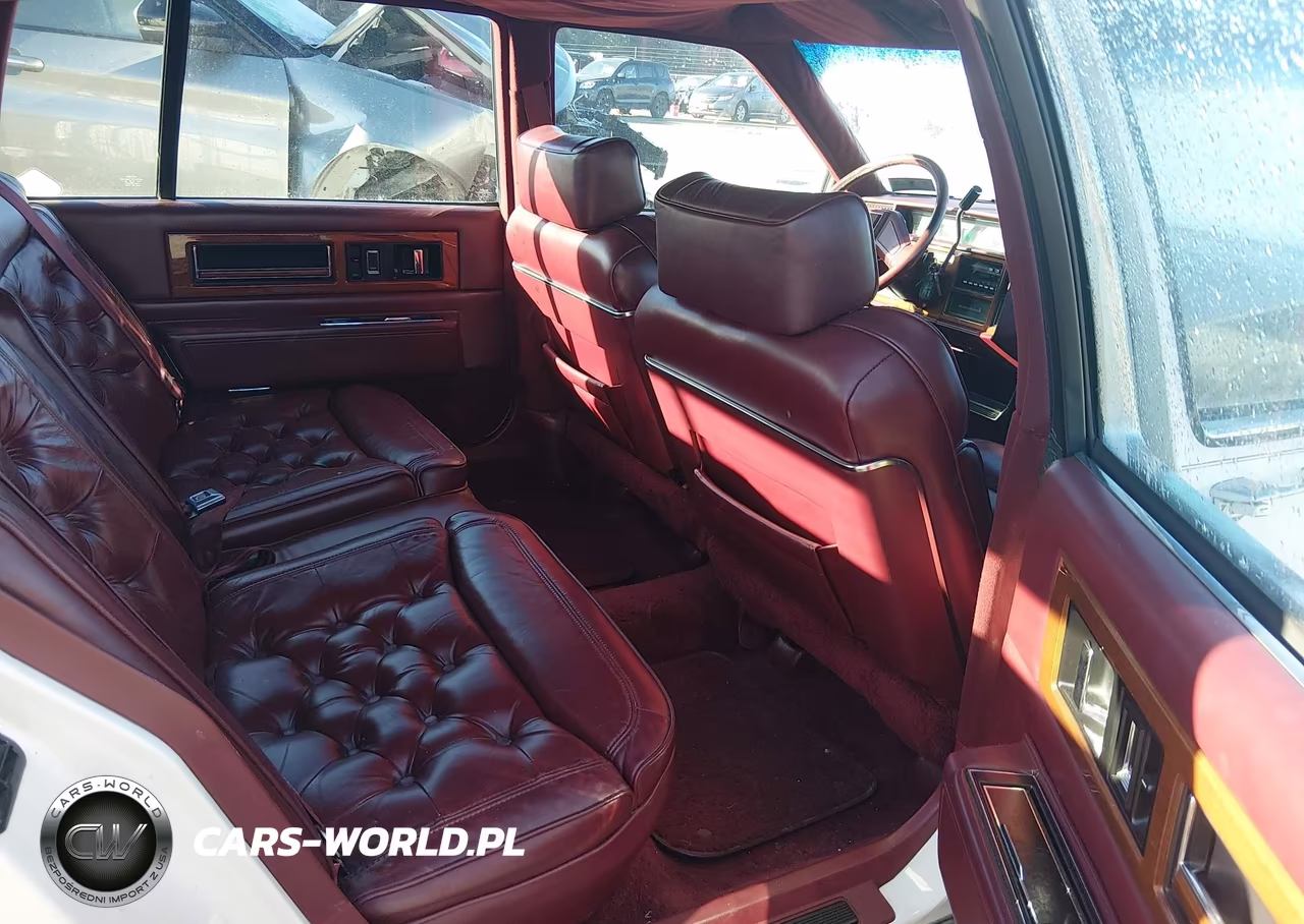 1989 Cadillac Fleetwood VIN:1G6CB5152K4291338 - 8