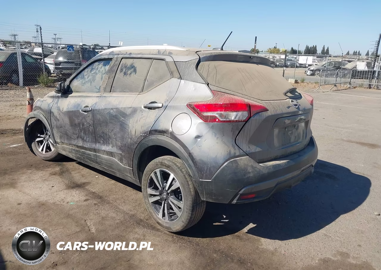 2019 Nissan Kicks Sv VIN:3N1CP5CU7KL541074 - 3