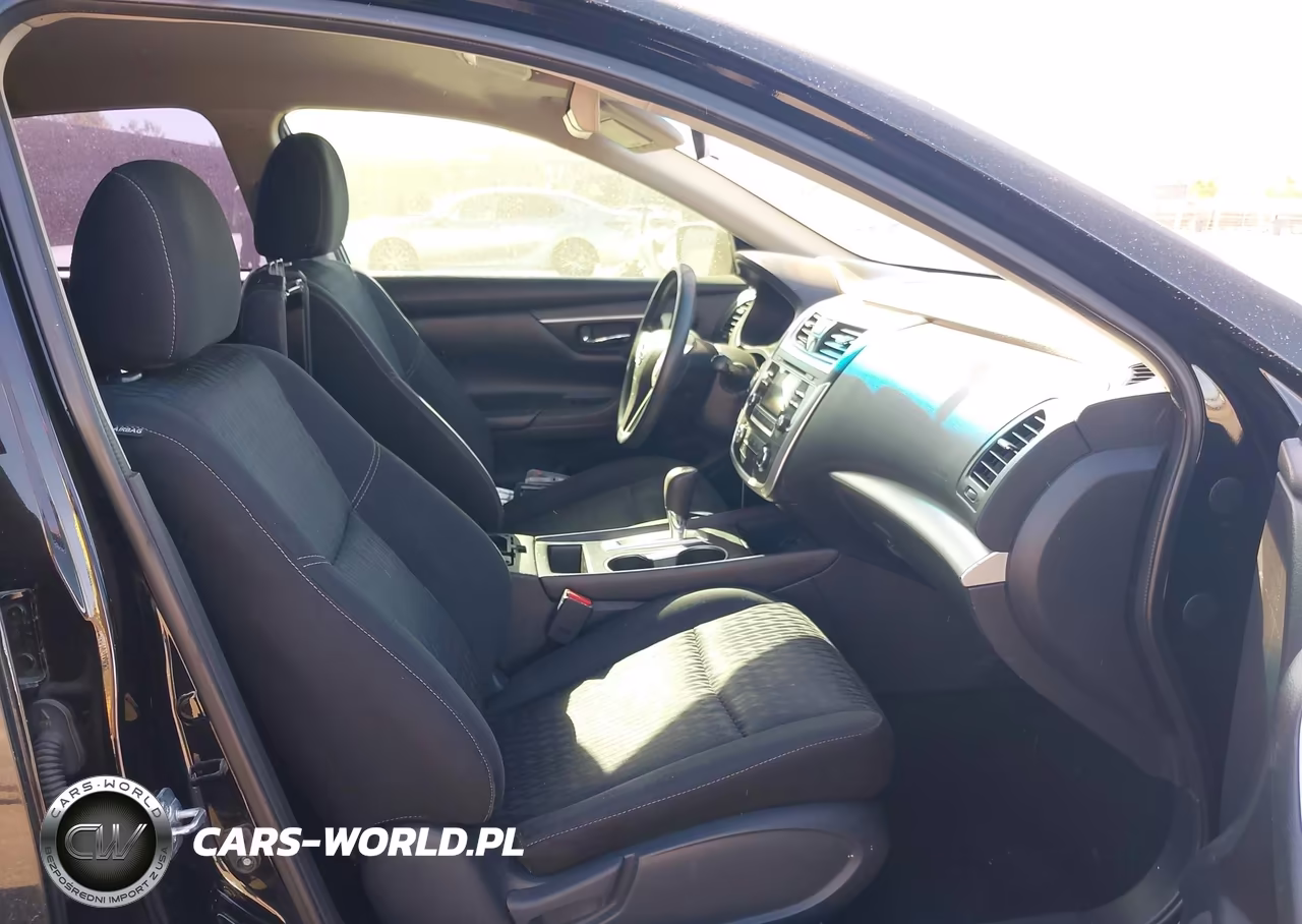 2018 Nissan Altima 2.5 S VIN:1N4AL3AP2JC198983 - 5
