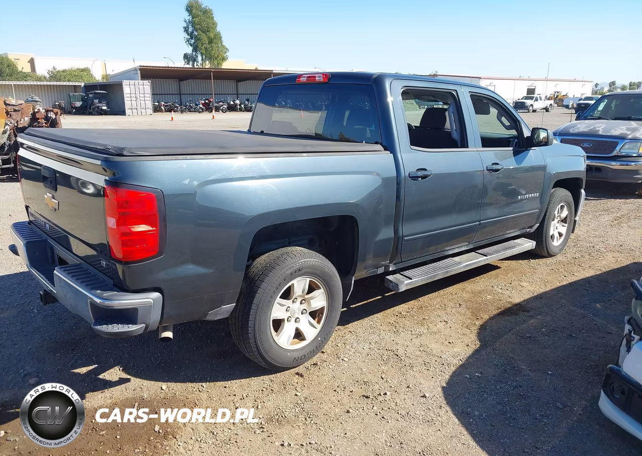 2017 Chevrolet Silverado 1500 1Lt VIN:3GCUCRERXHG401647 - 4