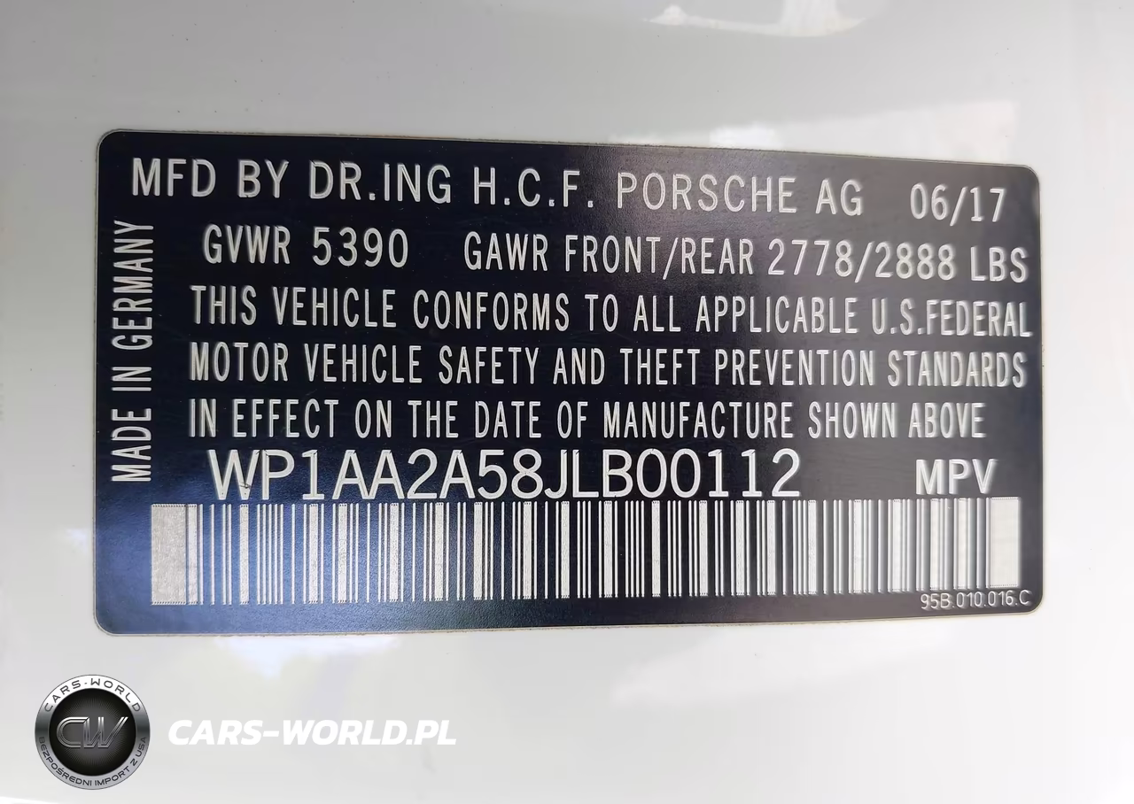 2018 Porsche Macan Sport Edition VIN:WP1AA2A58JLB00112 - 9