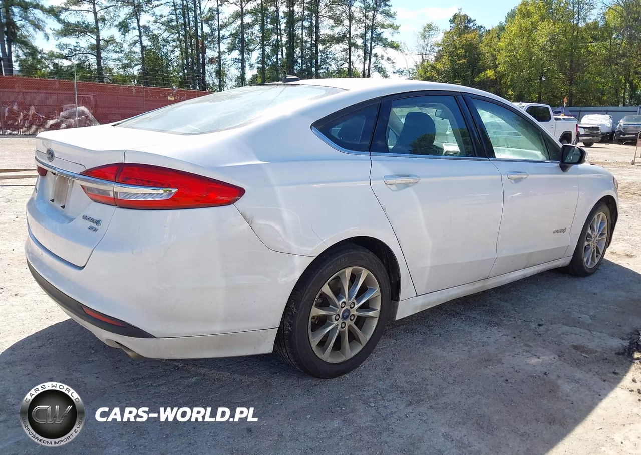 2017 Ford Fusion Hybrid Se VIN:3FA6P0LUXHR287305 - 4