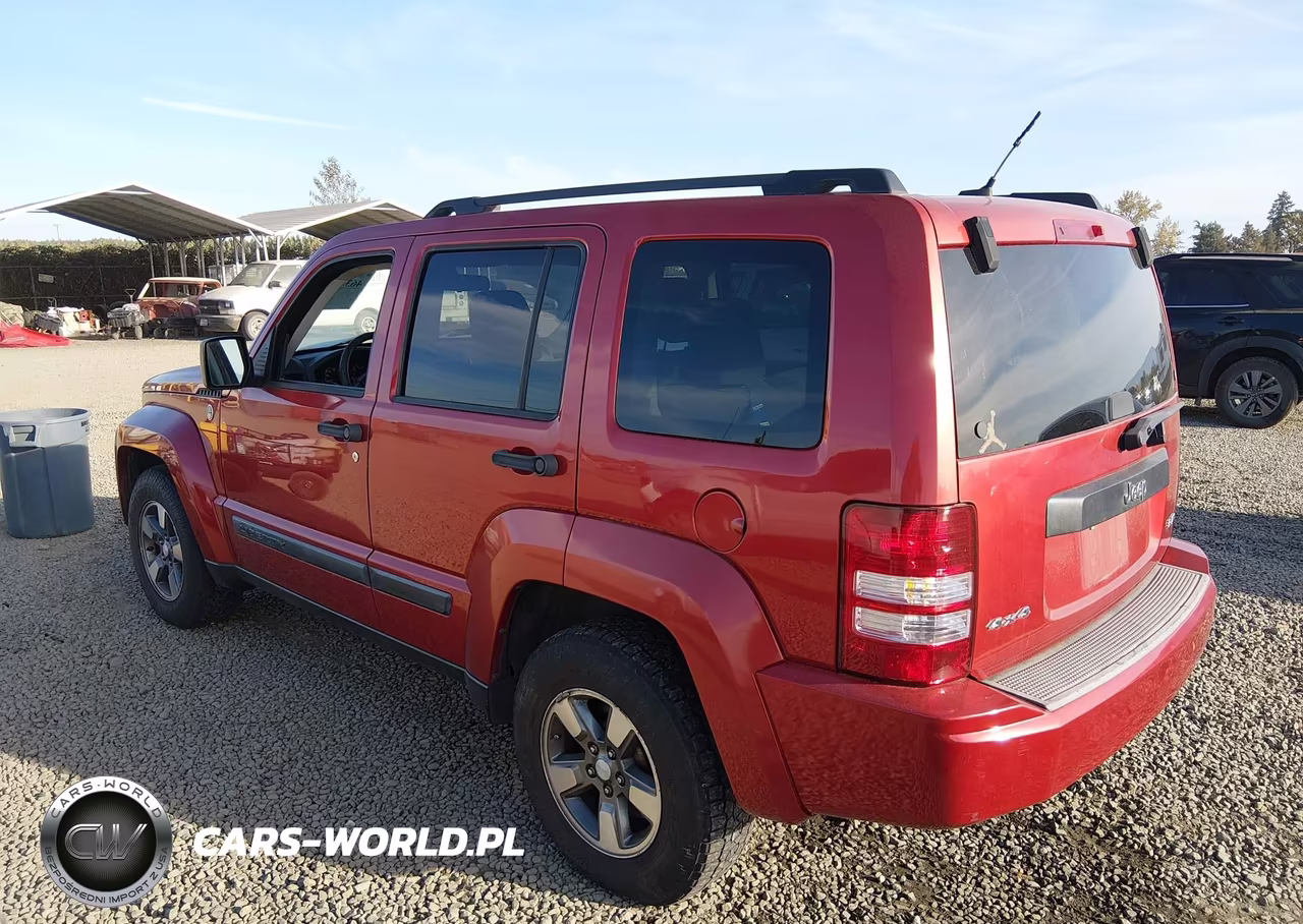 2008 Jeep Liberty Sport VIN:1J8GN28K88W285789 - 3