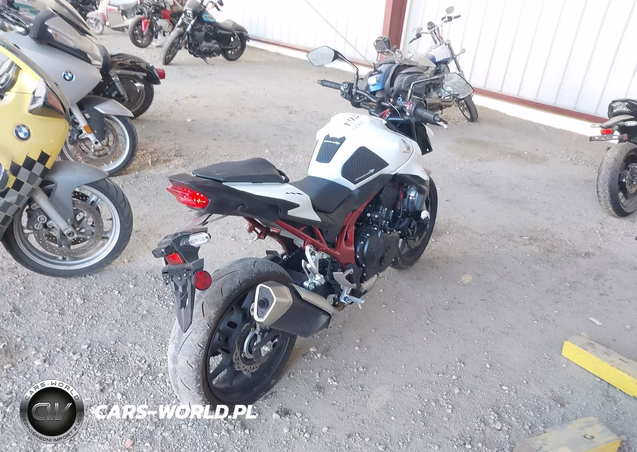 2025 Honda Cb750 A VIN:JH2RH2407SK000128 - 4