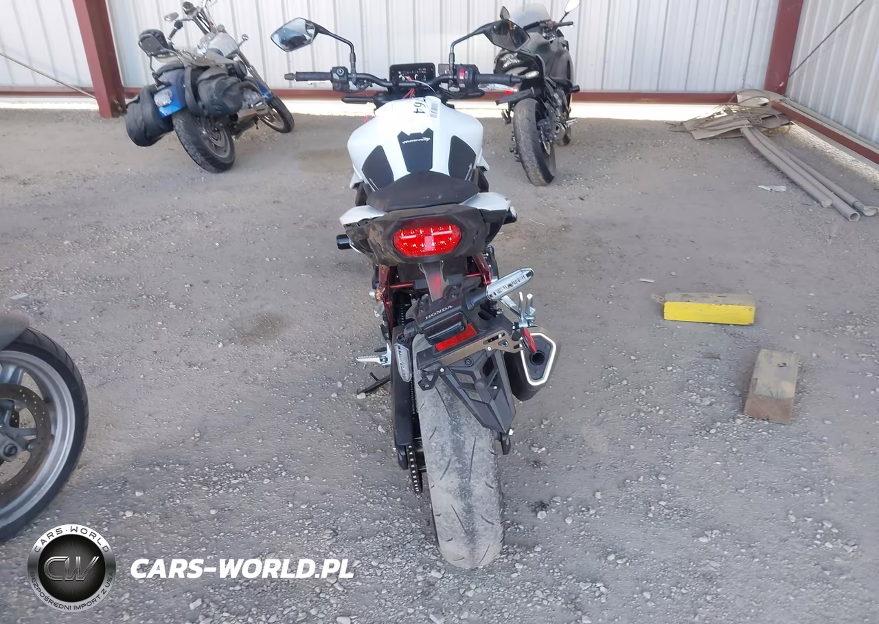 2025 Honda Cb750 A VIN:JH2RH2407SK000128 - 6