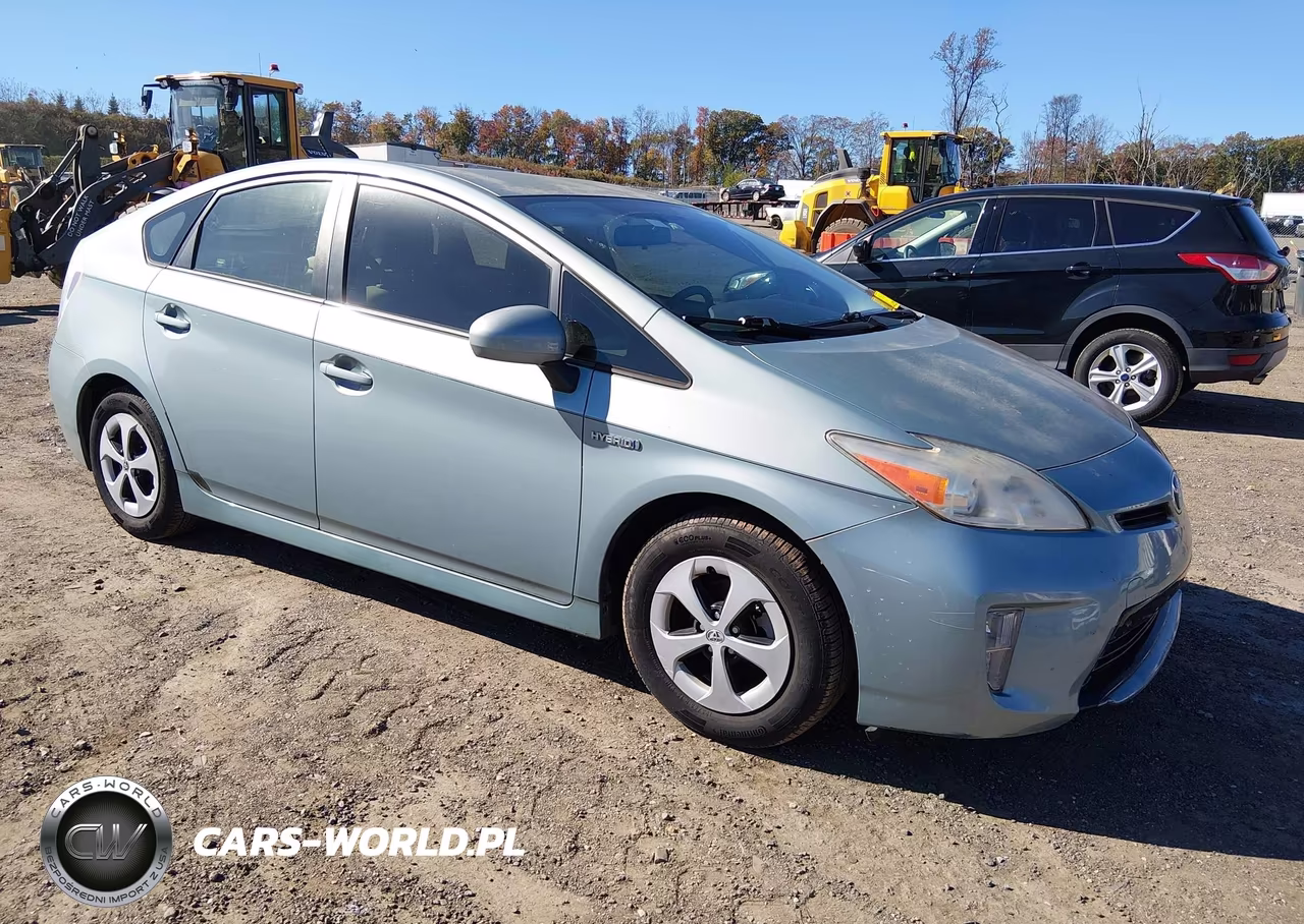 2015 Toyota Prius Three