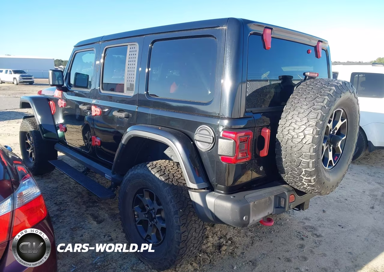 2018 Jeep Wrangler Unlimited Rubicon 4X4 VIN:1C4HJXFG2JW259553 - 3