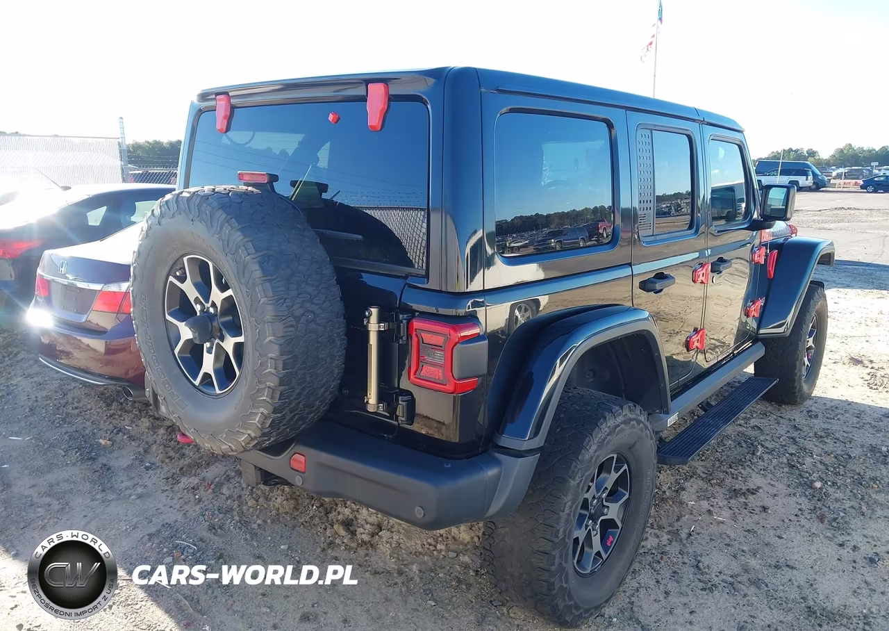 2018 Jeep Wrangler Unlimited Rubicon 4X4 VIN:1C4HJXFG2JW259553 - 4