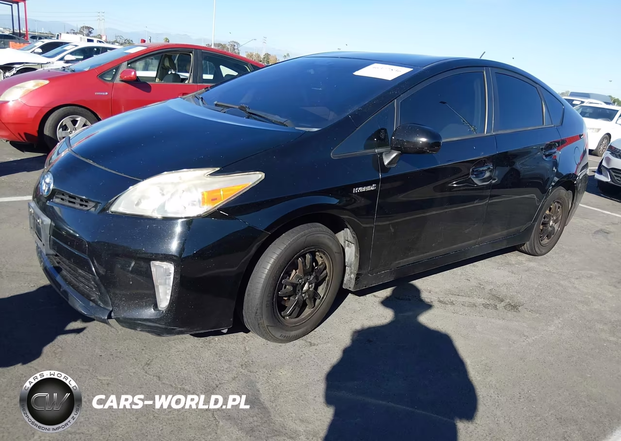 2014 Toyota Prius Three VIN:JTDKN3DU1E0374472 - 2