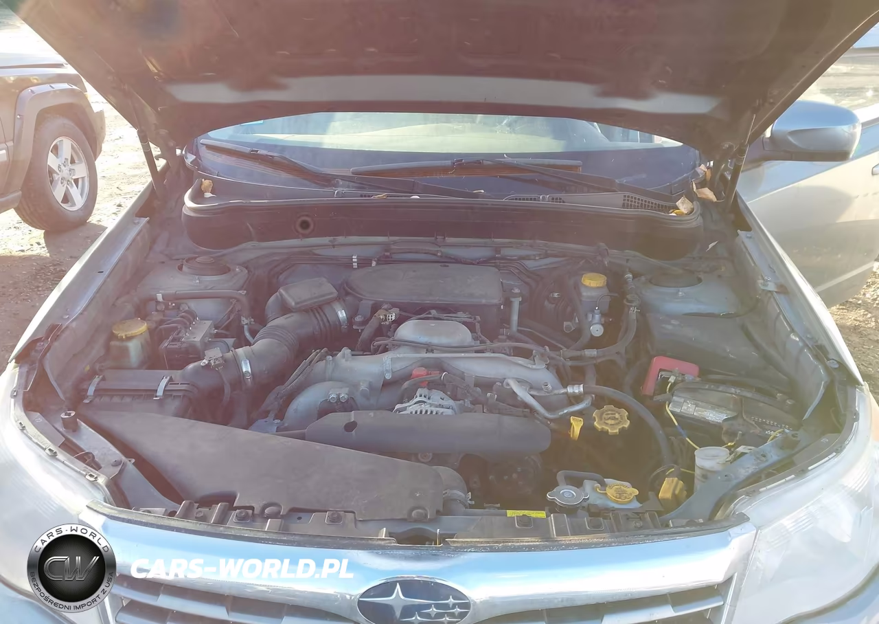 2009 Subaru Forester 2.5X Limited VIN:JF2SH64659H750366 - 10