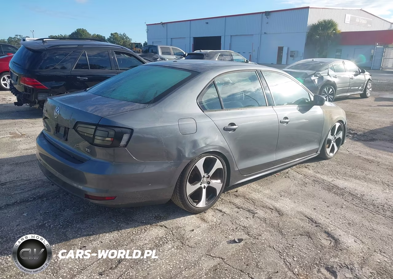 2018 Volkswagen Jetta 1.4T S VIN:3VW2B7AJXJM257262 - 4