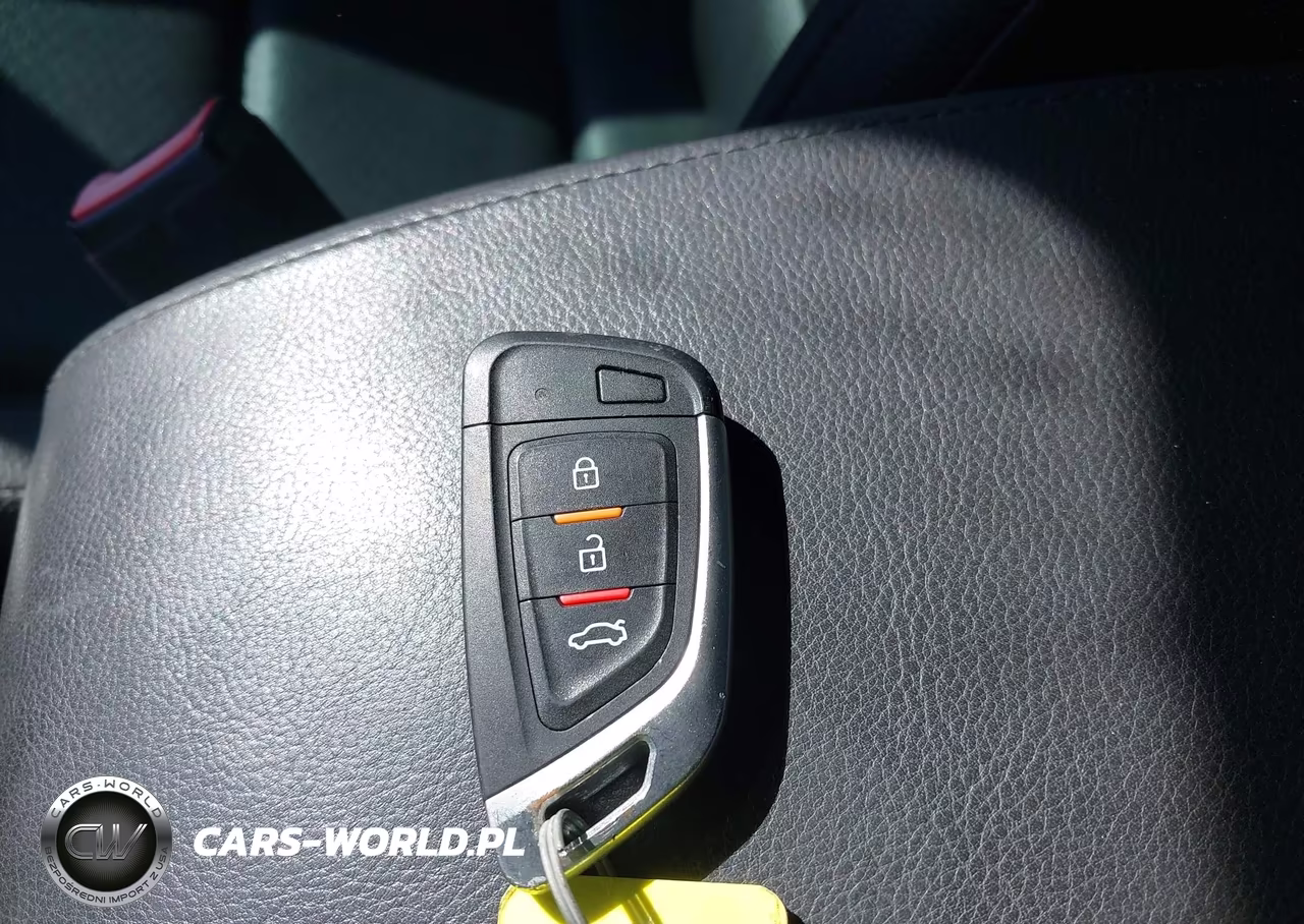2017 Volkswagen Tiguan 2.0T-2.0T S VIN:WVGAV7AX0HK040455 - 11