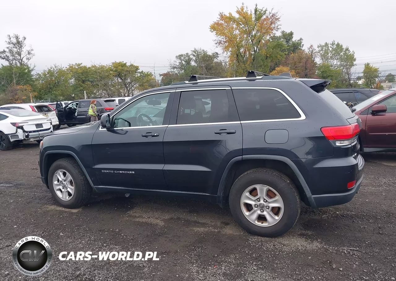 2016 Jeep Grand Cherokee Laredo VIN:1C4RJFAG4GC367219 - 14