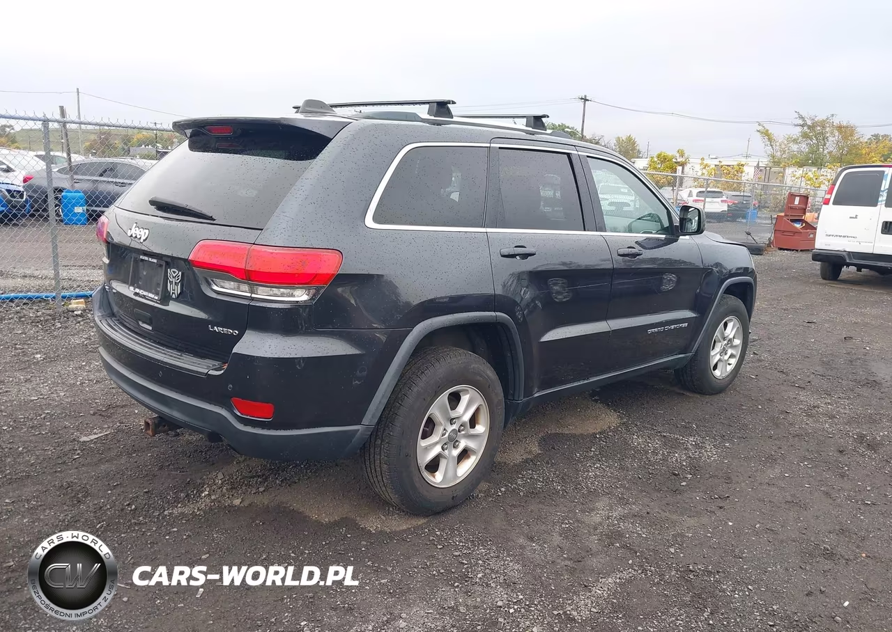 2016 Jeep Grand Cherokee Laredo VIN:1C4RJFAG4GC367219 - 4