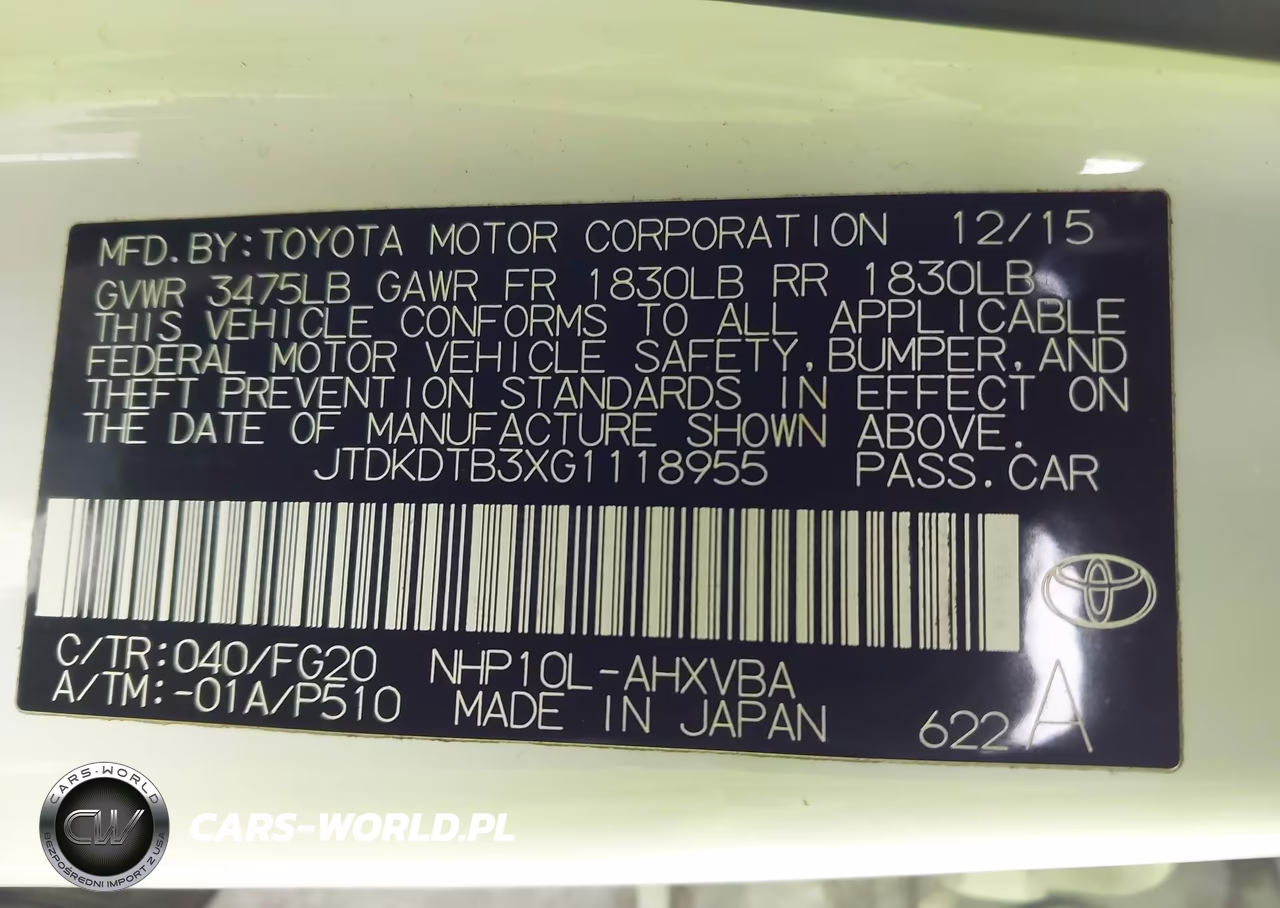 2016 Toyota Prius C Two VIN:JTDKDTB3XG1118955 - 9