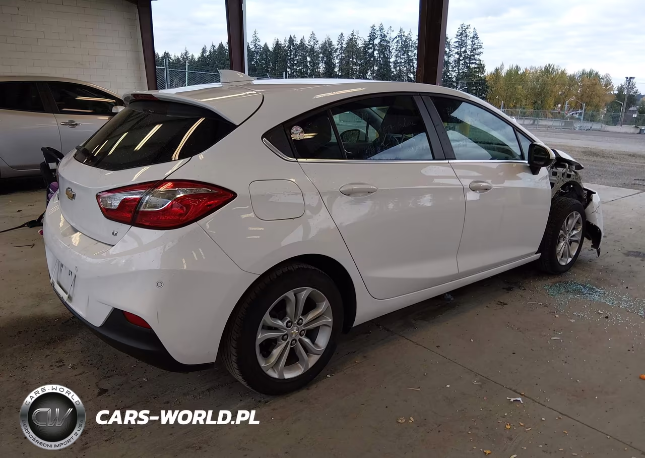 2019 Chevrolet Cruze Lt VIN:3G1BE6SM4KS560136 - 4