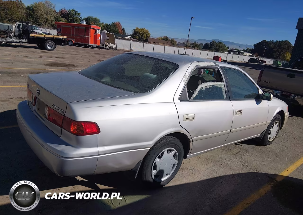2000 Toyota Camry Ce VIN:4T1BG22K1YU665469 - 4