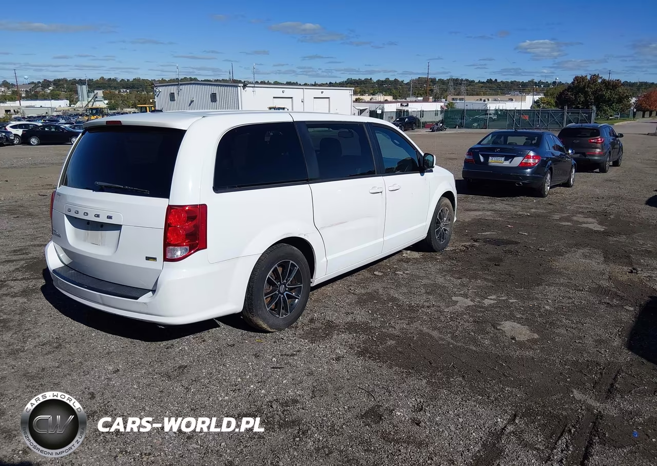 2018 Dodge Grand Caravan Se Plus VIN:2C4RDGBG7JR199019 - 4
