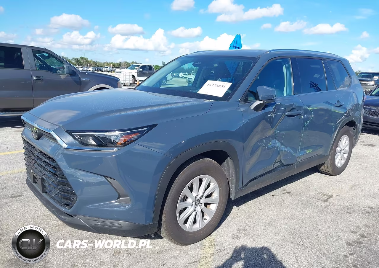 2026 Toyota Grand Highlander Xle VIN:5TDAAAA55TS045972 - 2