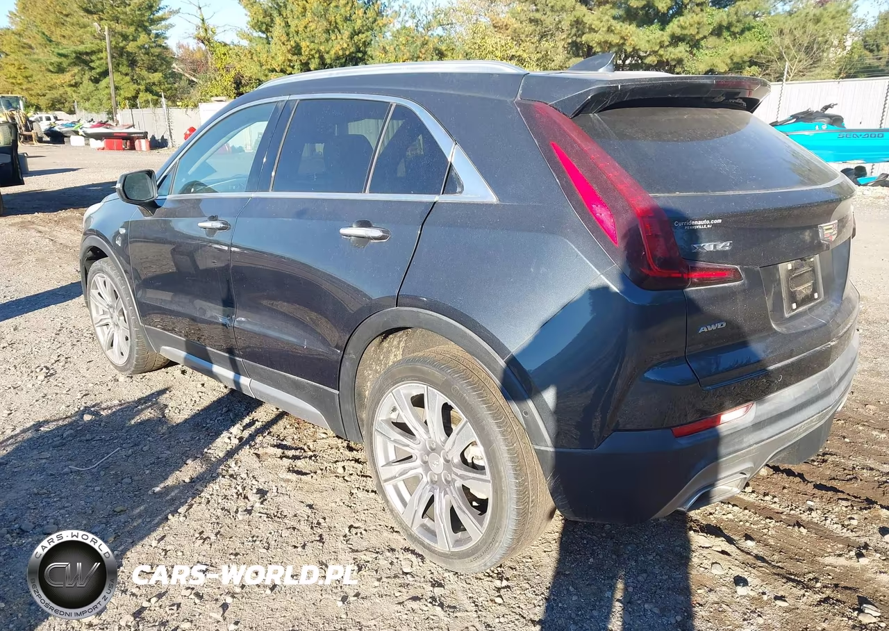2019 Cadillac Xt4 Premium Luxury VIN:1GYFZDR4XKF173015 - 3