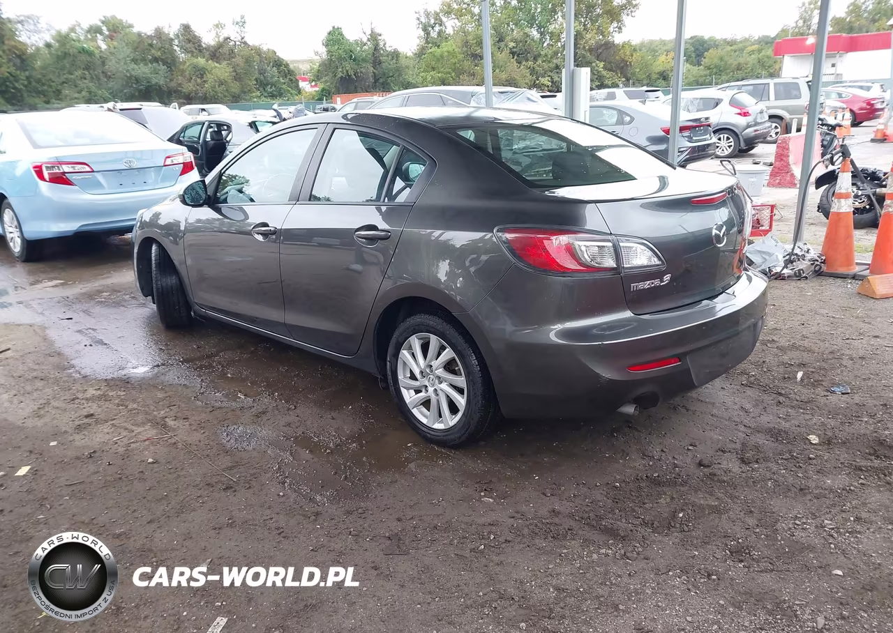 2012 Mazda Mazda3 I Touring VIN:JM1BL1V88C1636068 - 3
