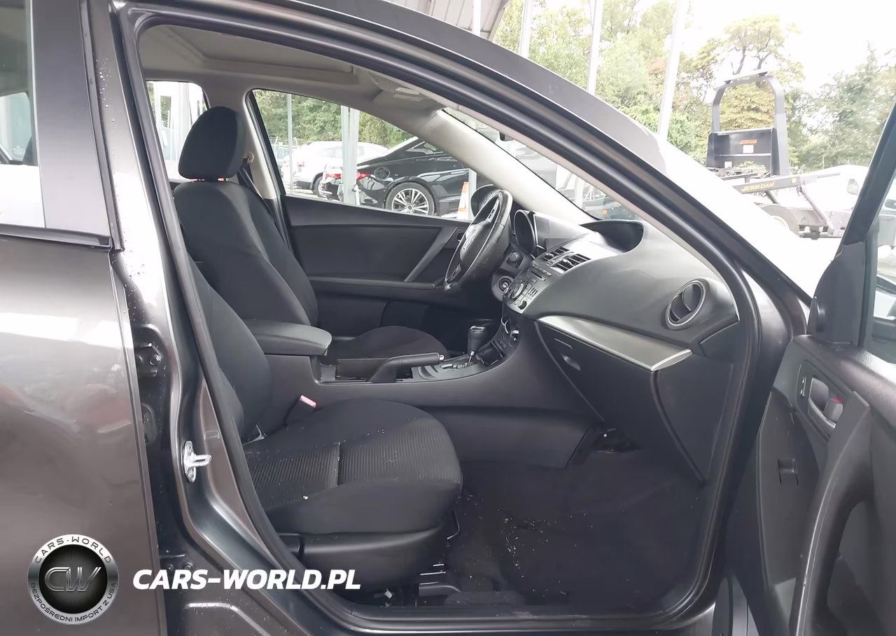 2012 Mazda Mazda3 I Touring VIN:JM1BL1V88C1636068 - 5