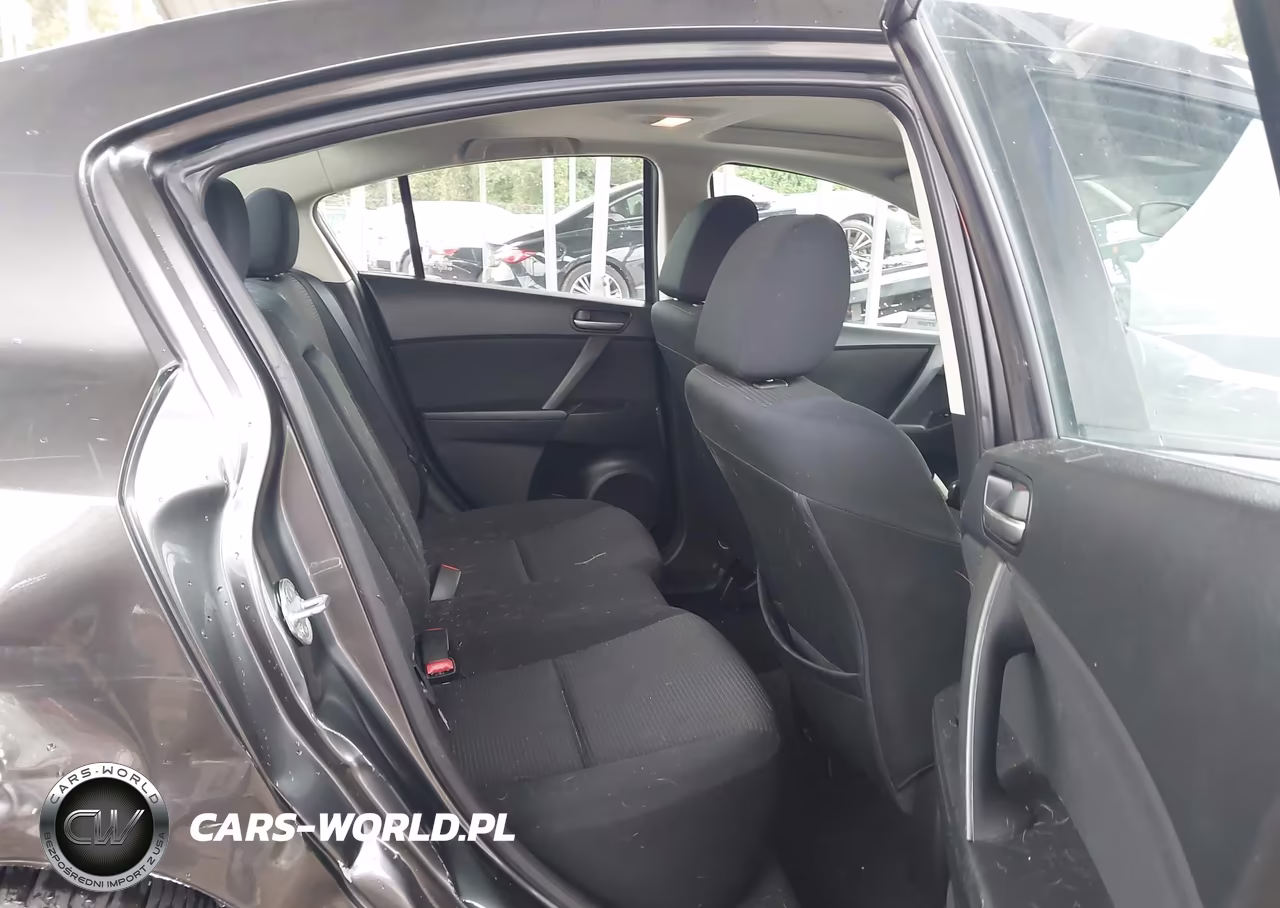 2012 Mazda Mazda3 I Touring VIN:JM1BL1V88C1636068 - 8