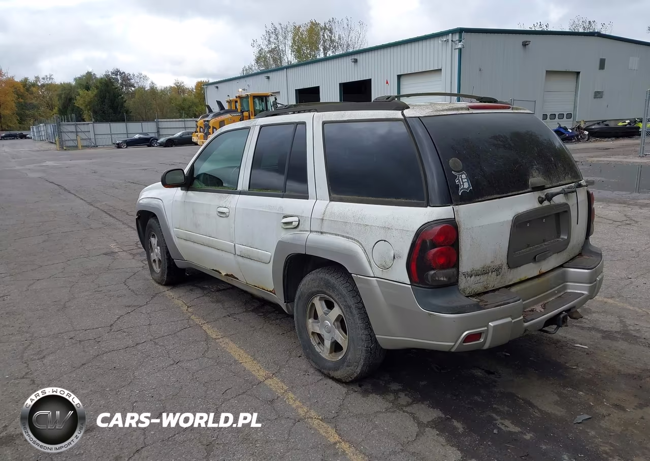 2005 Chevrolet Trailblazer Ls-Lt VIN:1GNDT13S452356482 - 3