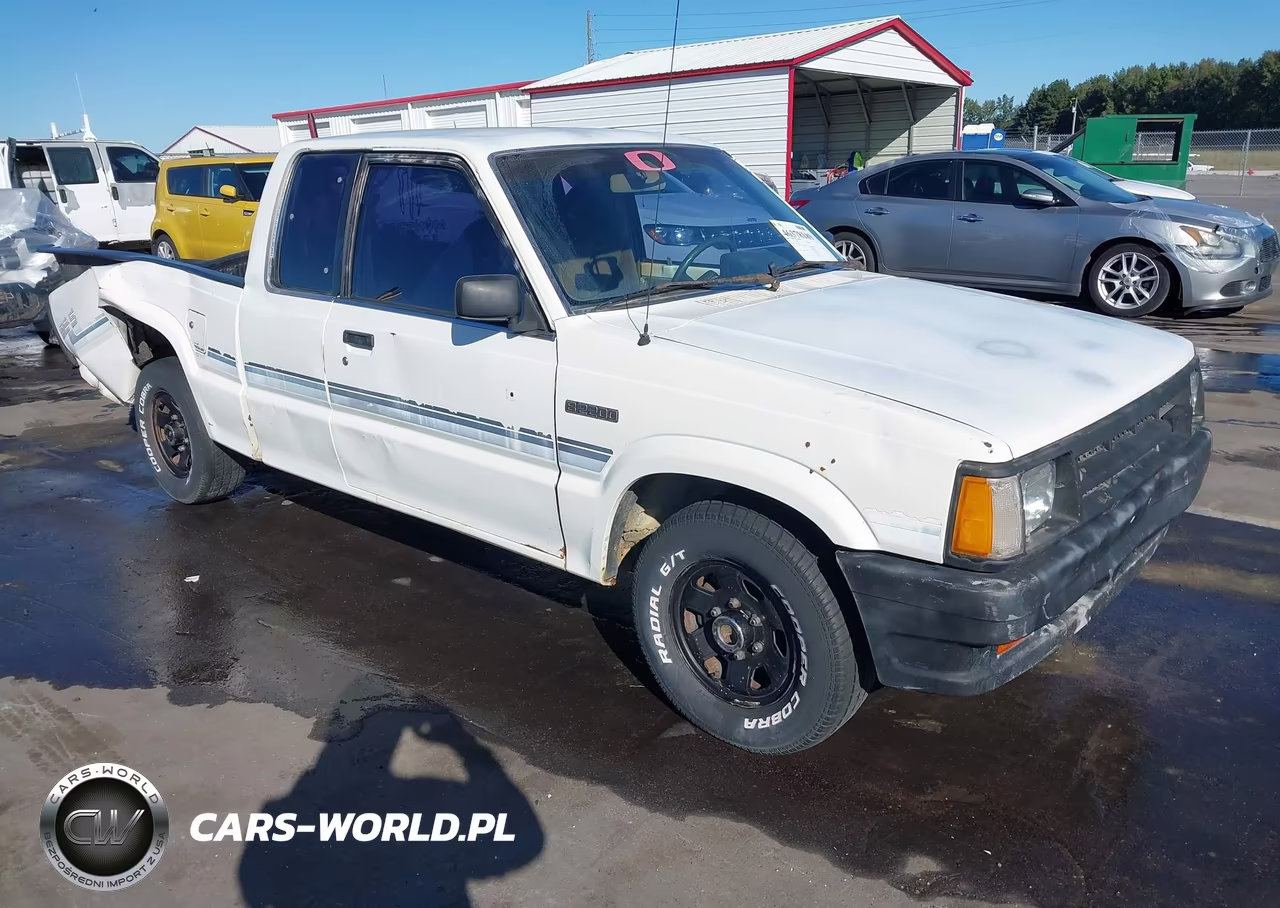 1988 Mazda B2200 Cab Plus VIN:JM2UF3137J0396404 - 1