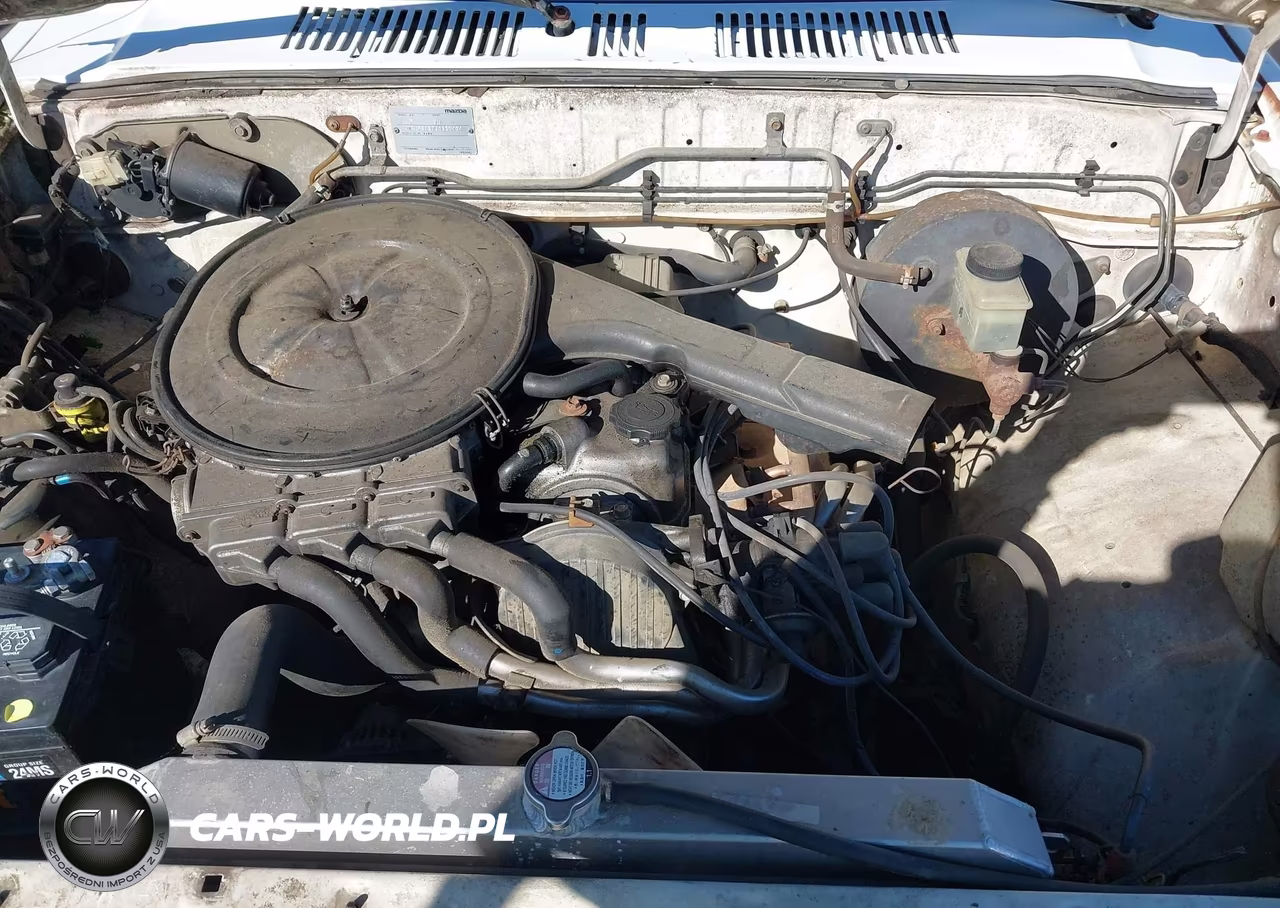 1988 Mazda B2200 Cab Plus VIN:JM2UF3137J0396404 - 10