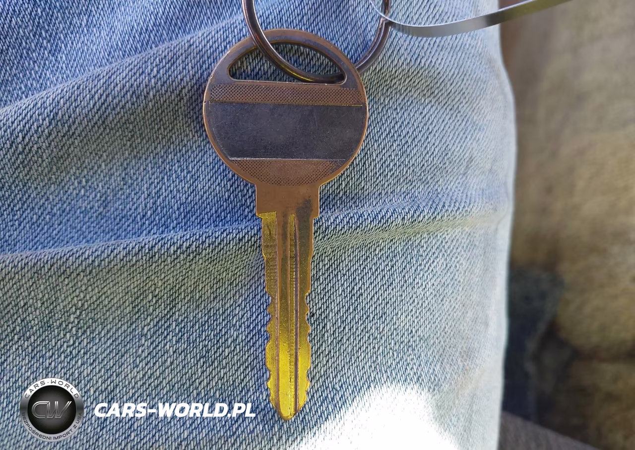 1988 Mazda B2200 Cab Plus VIN:JM2UF3137J0396404 - 11