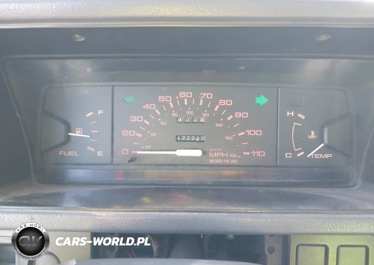 1988 Mazda B2200 Cab Plus VIN:JM2UF3137J0396404 - 7