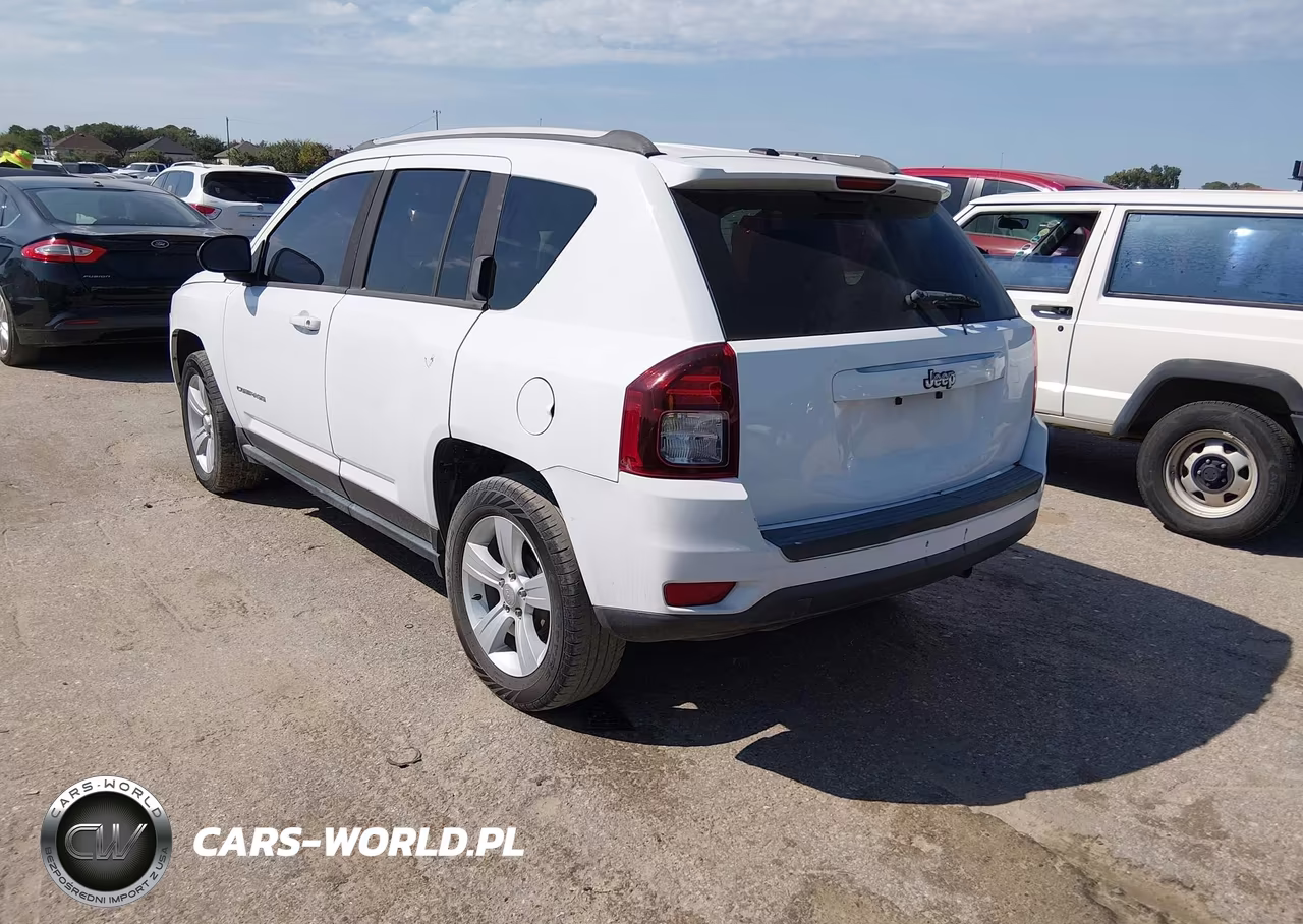 2016 Jeep Compass Sport VIN:1C4NJCBA5GD665067 - 3