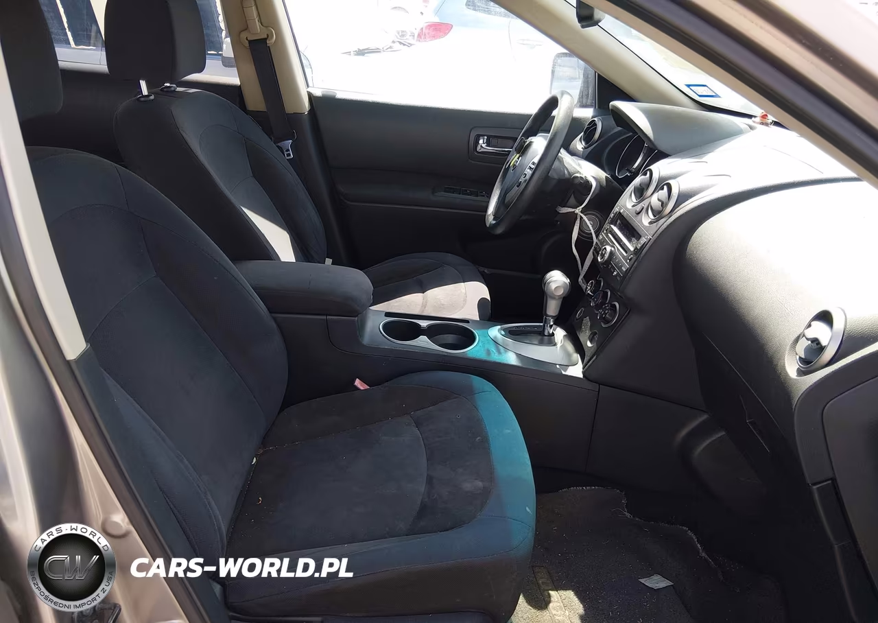 2010 Nissan Rogue S VIN:JN8AS5MVXAW610945 - 5