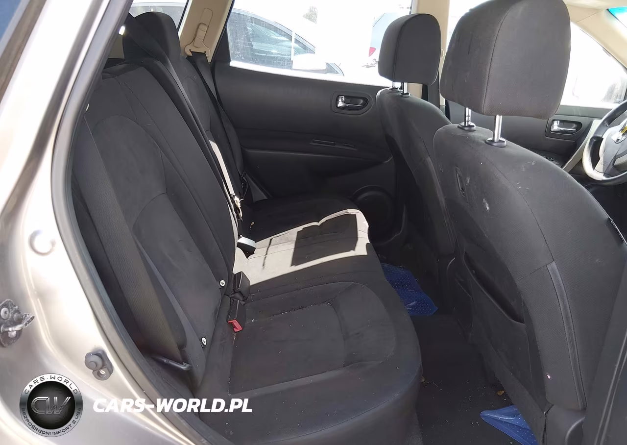 2010 Nissan Rogue S VIN:JN8AS5MVXAW610945 - 8
