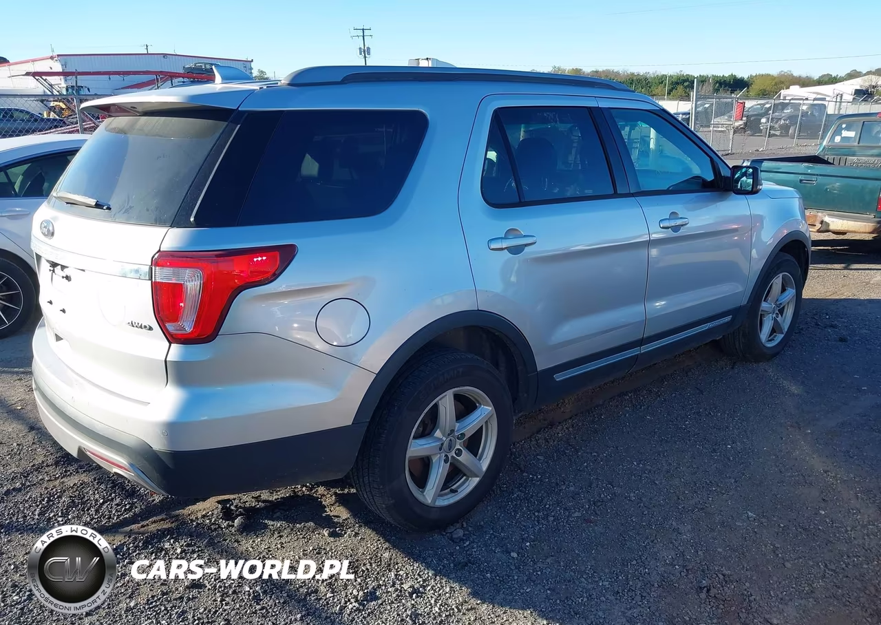 2016 Ford Explorer Xlt VIN:1FM5K8D81GGA57447 - 4