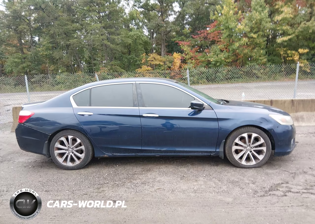 2013 Honda Accord Sport VIN:1HGCR2F5XDA243723 - 13