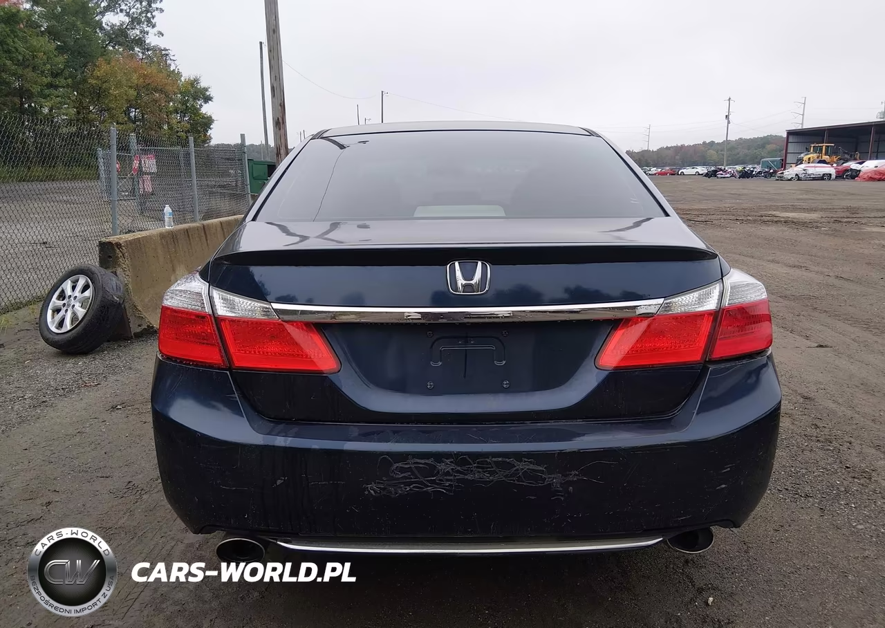 2013 Honda Accord Sport VIN:1HGCR2F5XDA243723 - 16