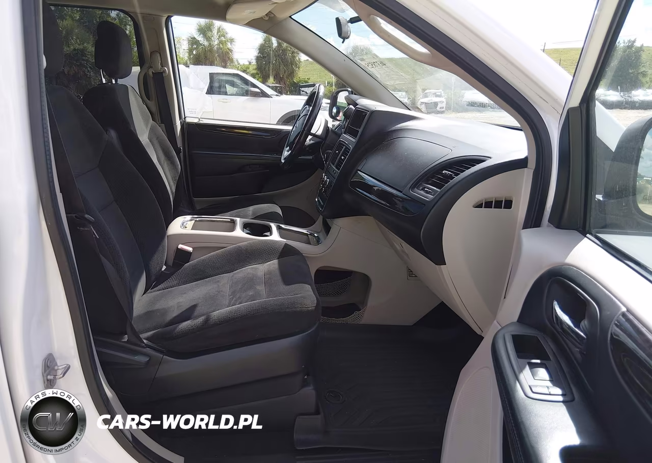 2016 Dodge Grand Caravan Sxt VIN:2C4RDGCG4GR311427 - 5