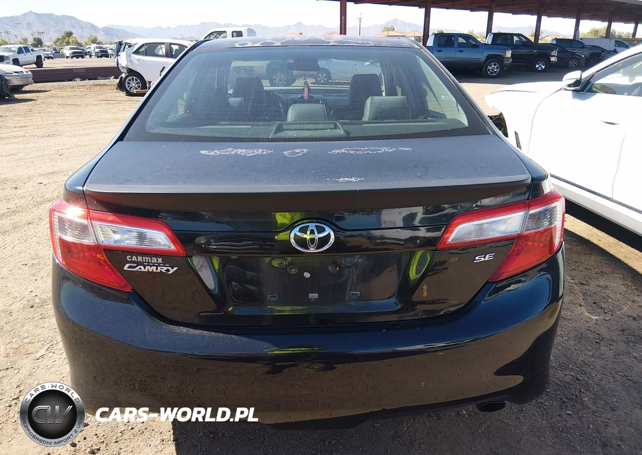 2014 Toyota Camry Se VIN:4T1BF1FK1EU411876 - 16
