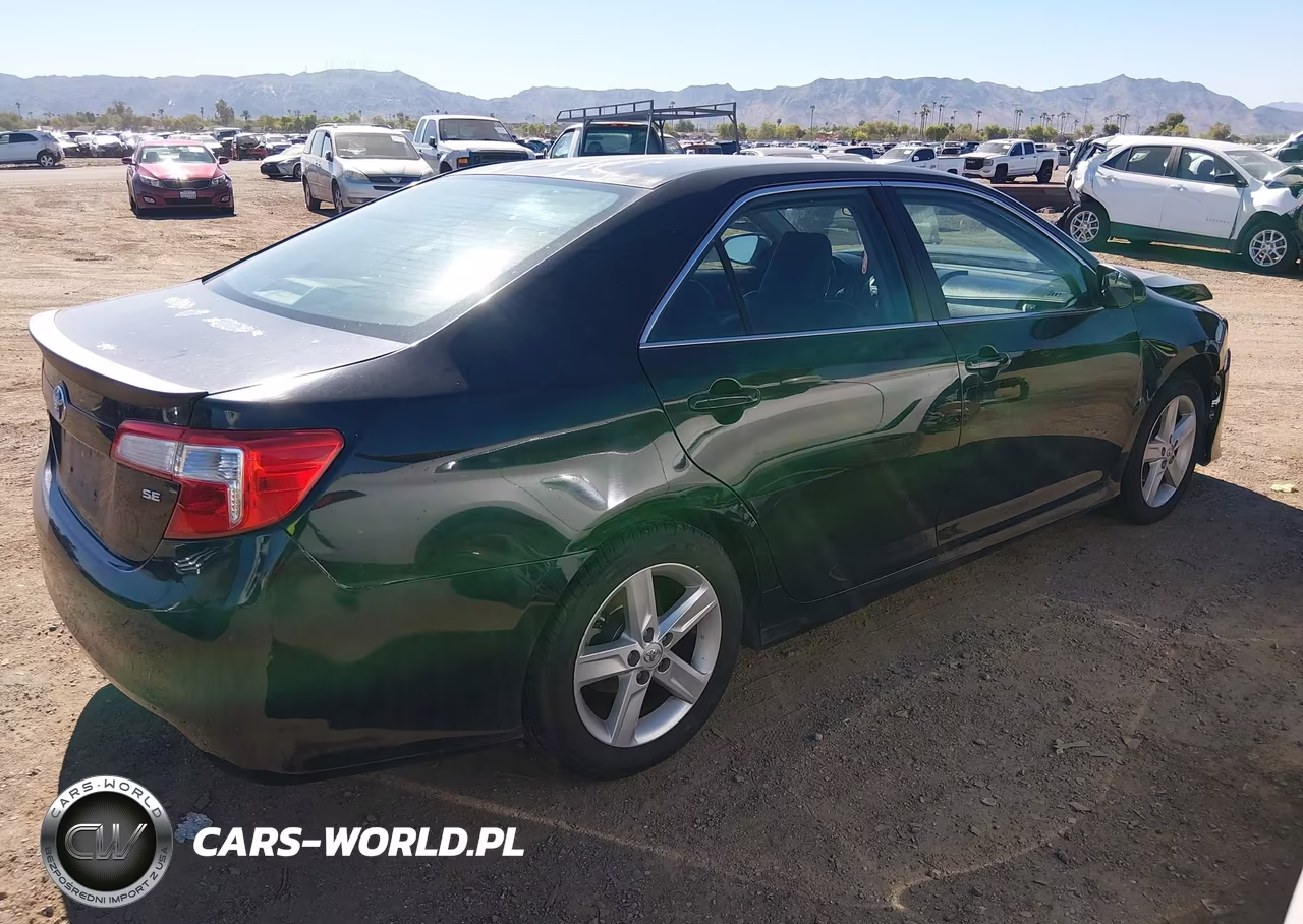 2014 Toyota Camry Se VIN:4T1BF1FK1EU411876 - 4
