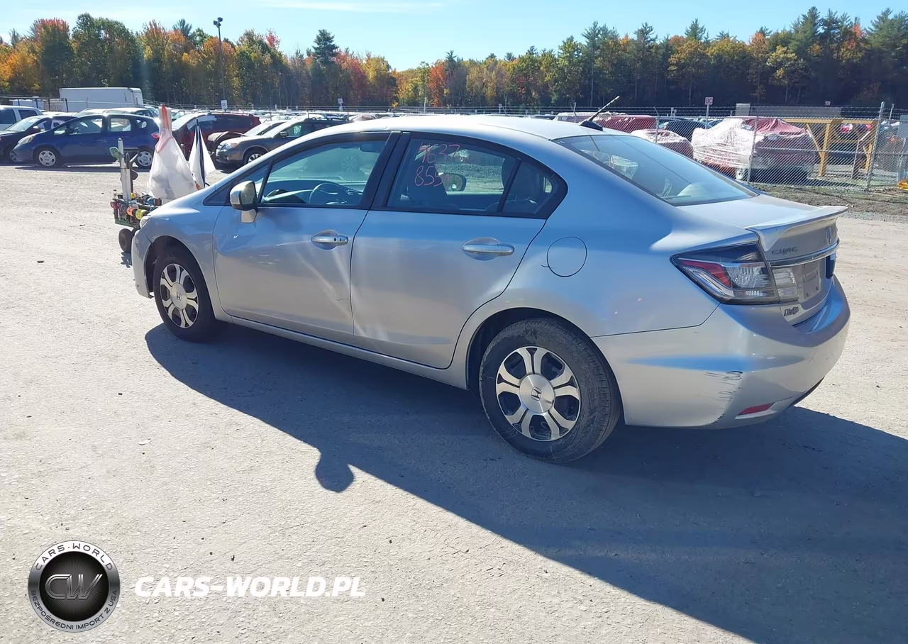 2014 Honda Civic Hybrid VIN:19XFB4F33EE200821 - 3