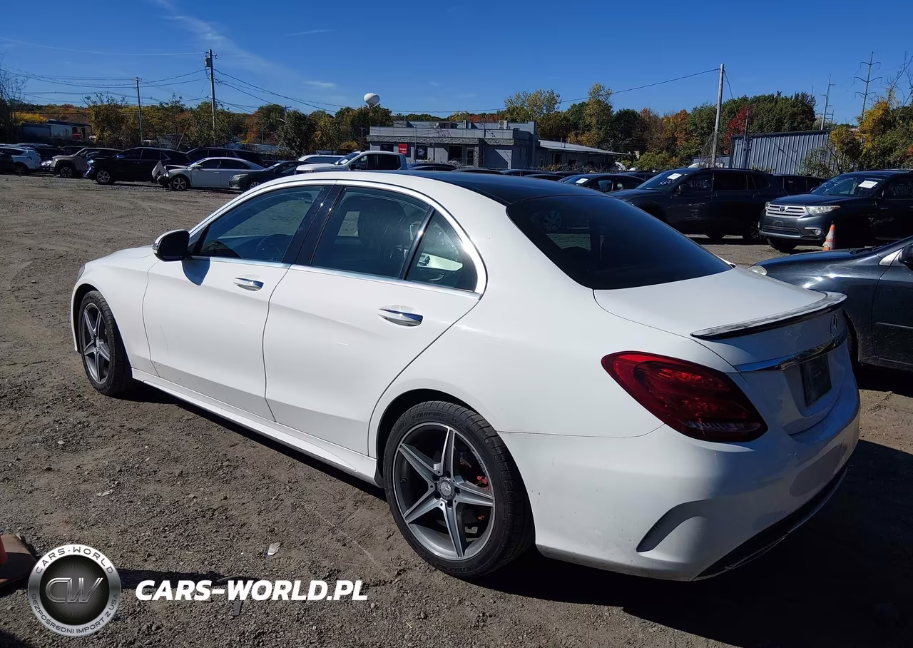 2016 Mercedes-Benz C 300 Sport 4Matic VIN:55SWF4KB0GU101709 - 3