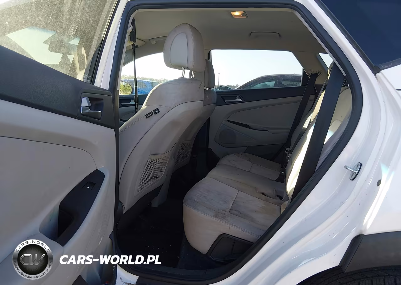 2017 Hyundai Tucson Se VIN:KM8J33A49HU365789 - 7