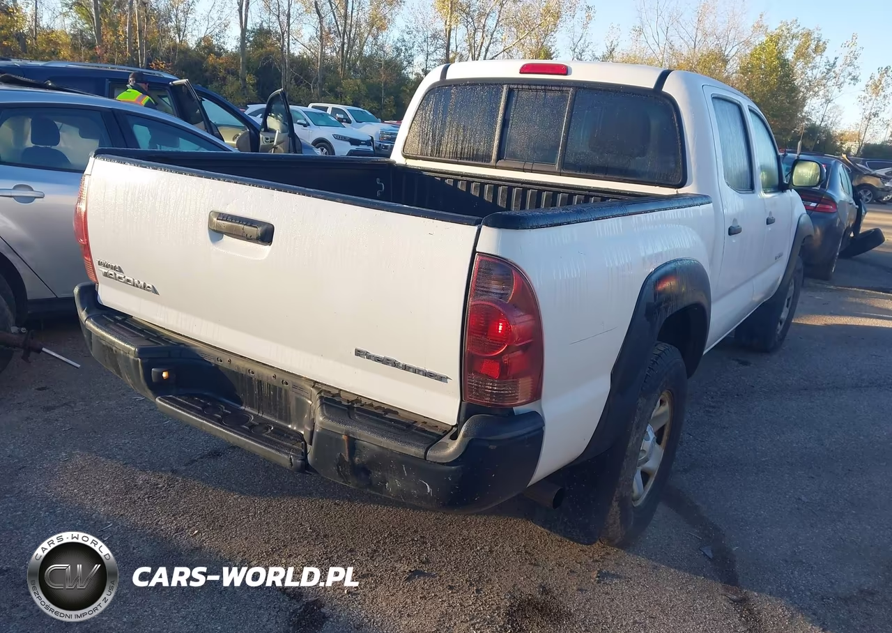 2014 Toyota Tacoma Prerunner VIN:5TFJX4GN3EX028401 - 4