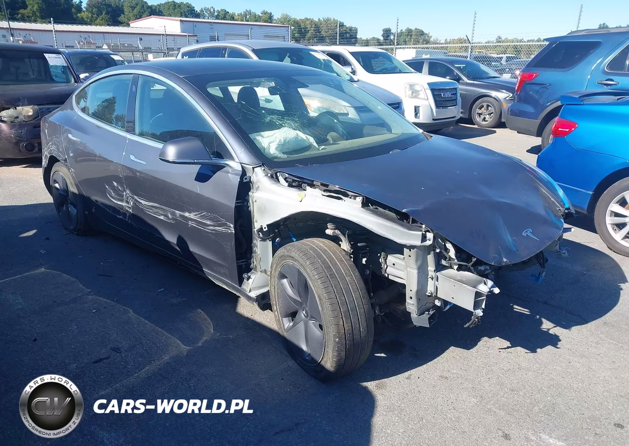2020 Tesla Model 3 – zdjęcie 1 z 20